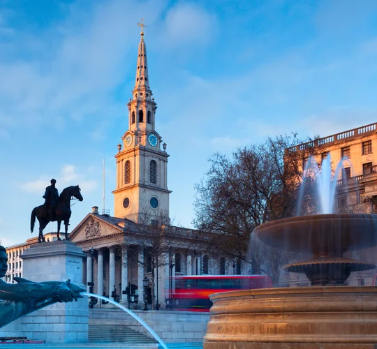 Kirche St Martin in the Fields am Trafalgar Square in London