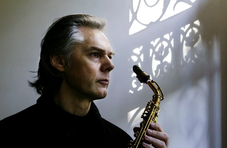 Jan Garbarek Group ft. Trilok Gurtu
